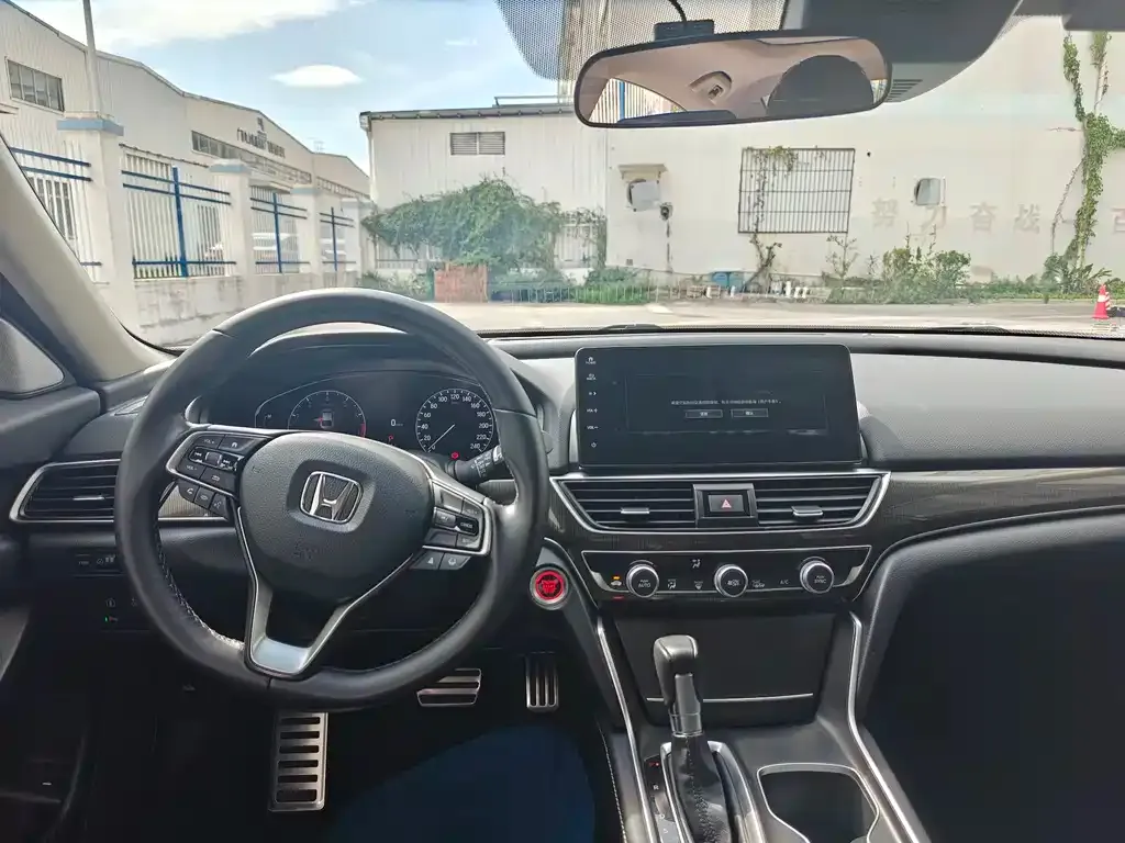 Honda Accord — фото 5