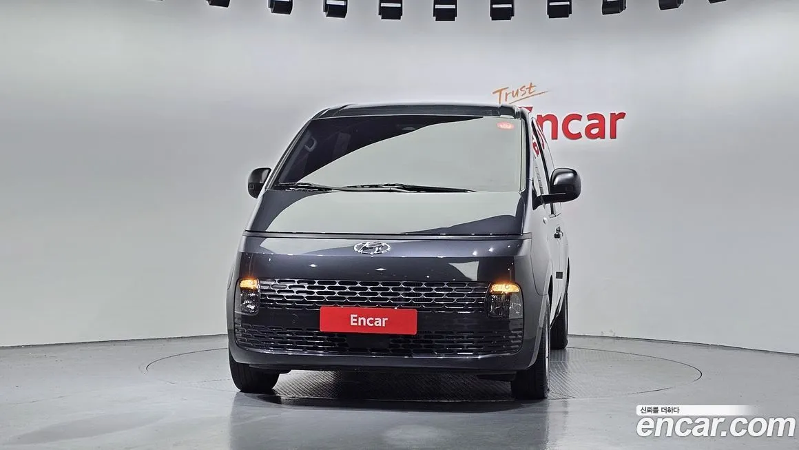 Hyundai Staria 2022 из KR, фото 3