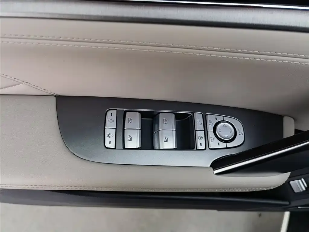 BYD Tang New Energy 2024 из CN, фото 9