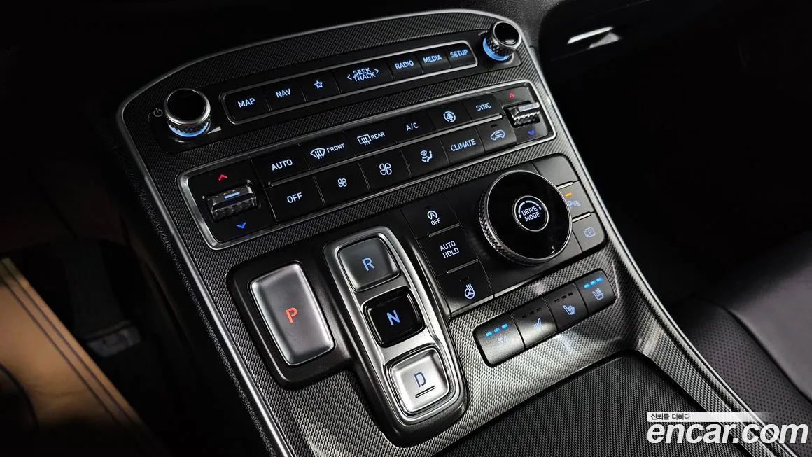 Hyundai Santafe — фото 9