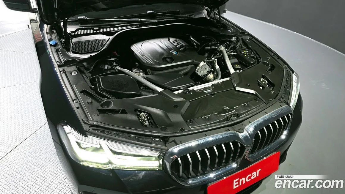 BMW 5-Series 2023 из KR, фото 6