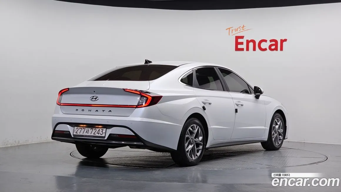 Hyundai Sonata 2021 из KR, фото 2