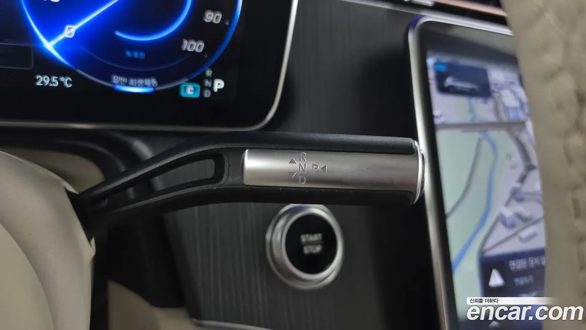 Mercedes-Benz EQS 2023 из KR, фото 9