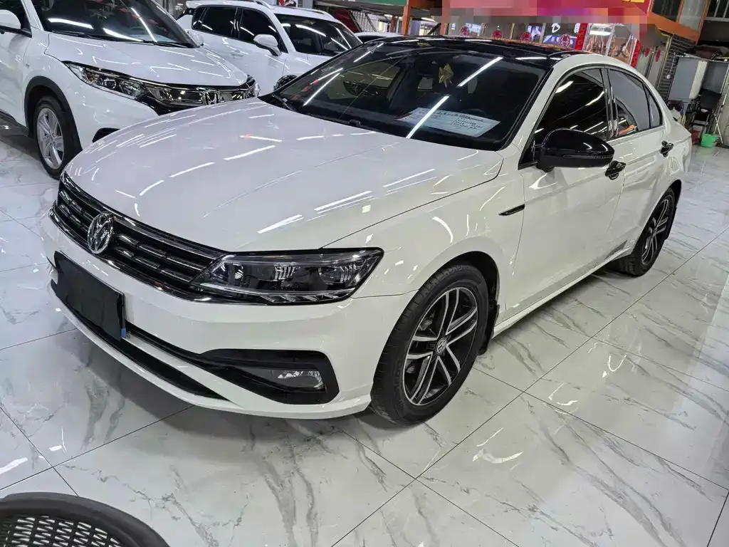 Volkswagen Lamando 2021 из CN, фото 1
