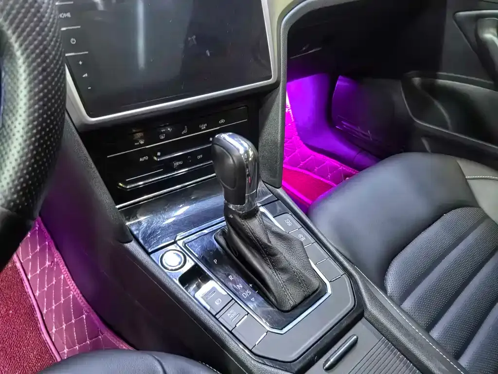 Volkswagen Lamando 2021 из CN, фото 10