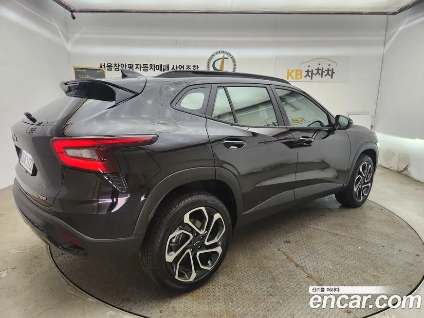 [object Object] Trax 2025 из KR, фото 2