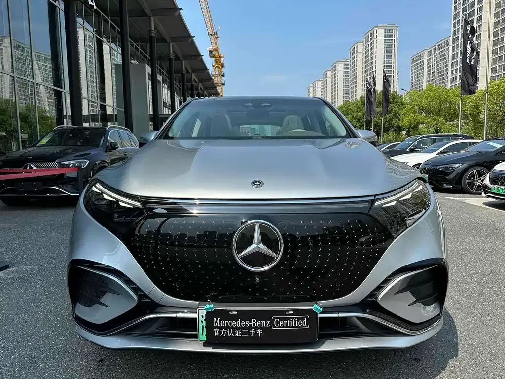 Mercedes-Benz EQS SUV 2023 из CN, фото 3