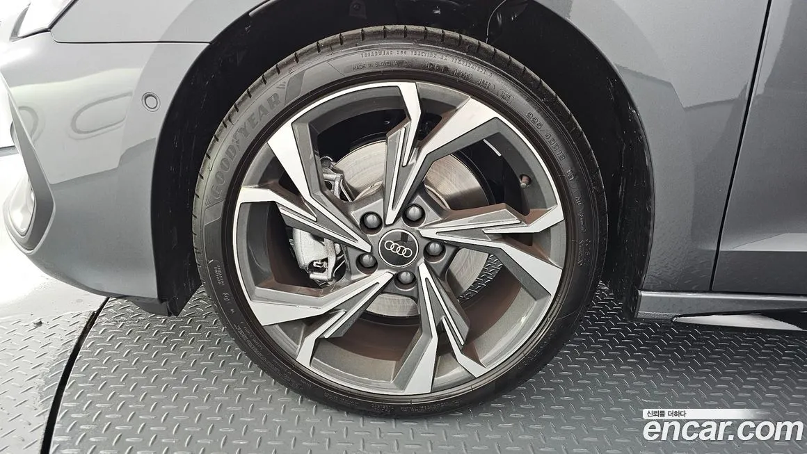Audi A3 2025 из KR, фото 5