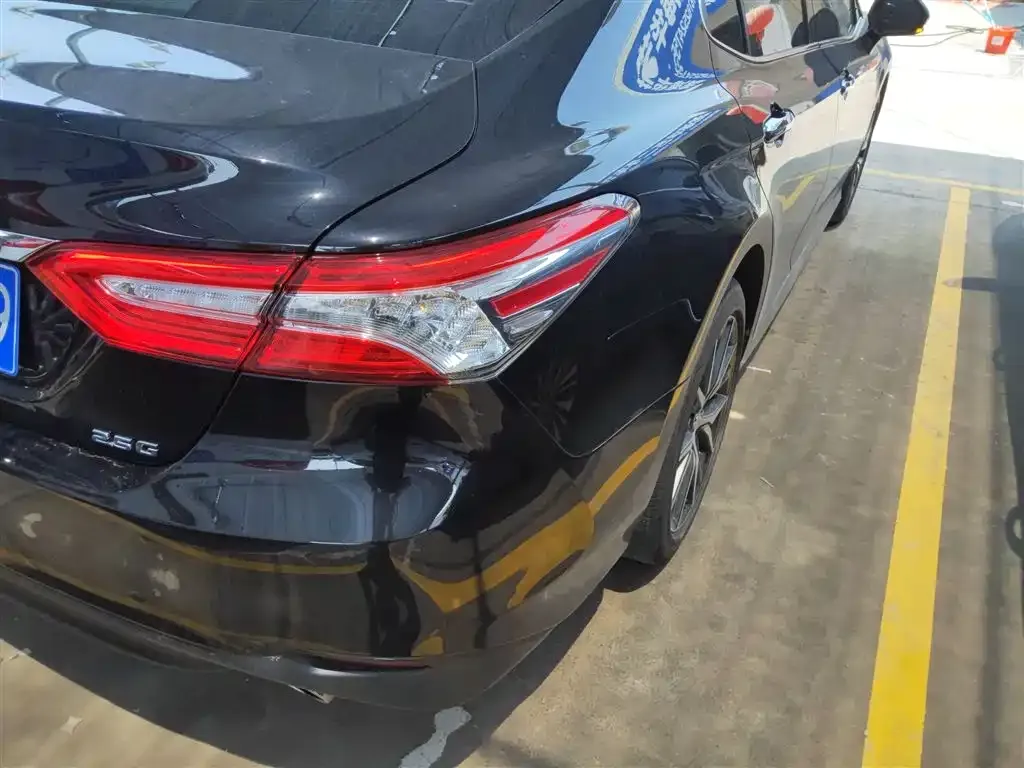 Toyota Camry 2023 из CN, фото 8