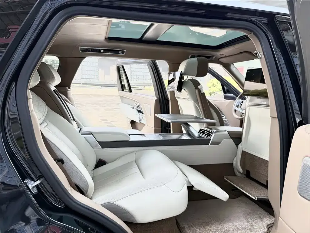 Land Rover Range Rover 2024 из CN, фото 10