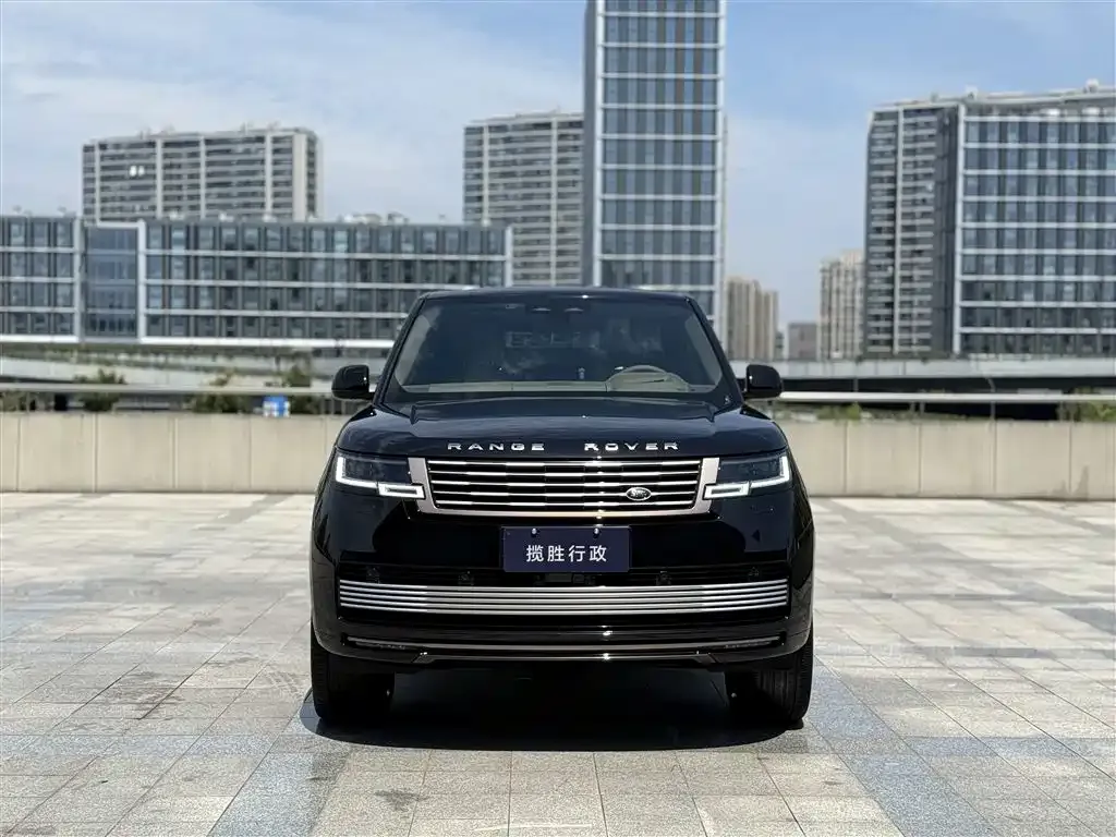 Land Rover Range Rover 2024 из CN, фото 2