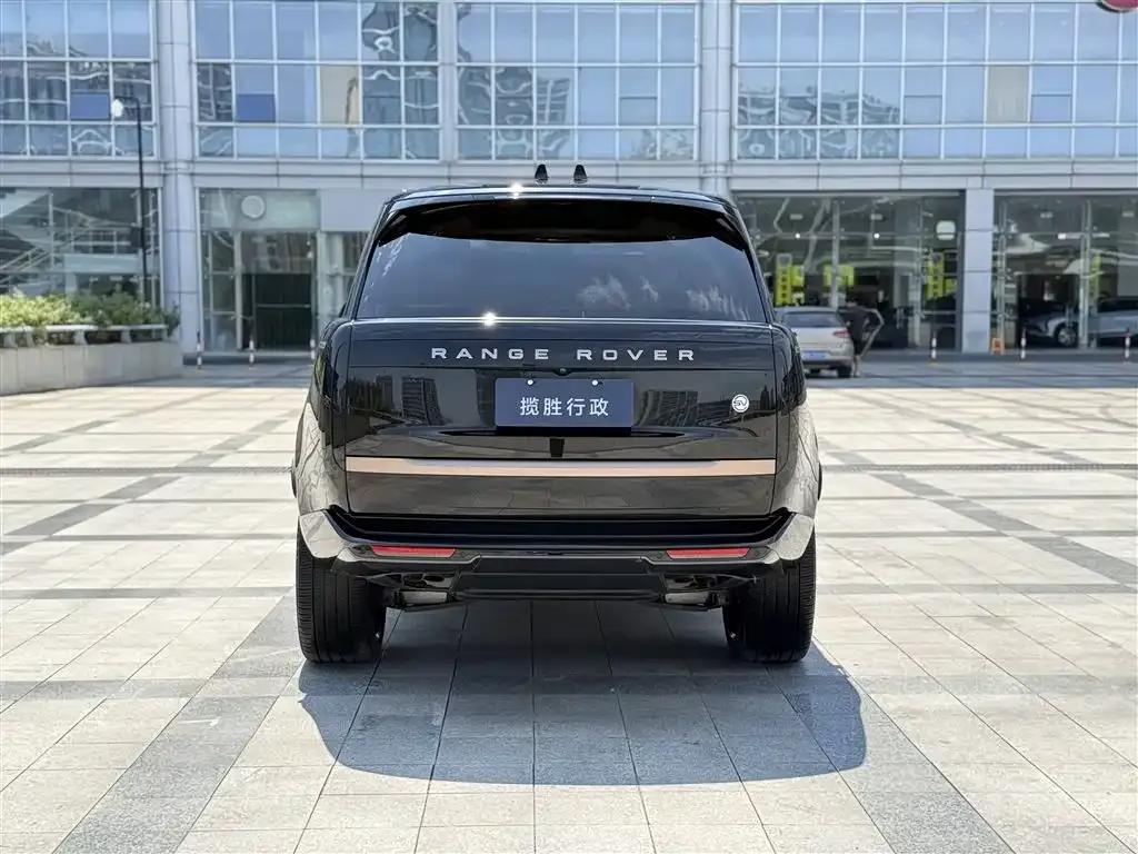 Land Rover Range Rover 2024 из CN, фото 3