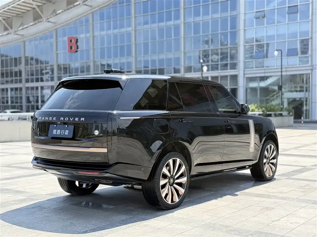 Land Rover Range Rover 2024 из CN, фото 4