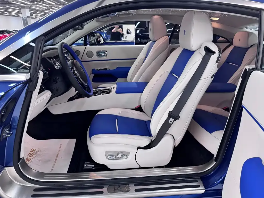 Rolls-Royce Wraith 2021 из CN, фото 4
