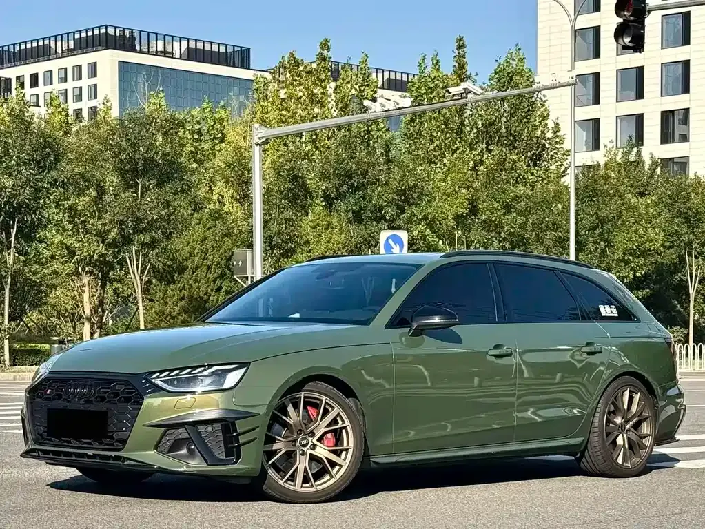 Audi S4 2023 из CN, фото 1