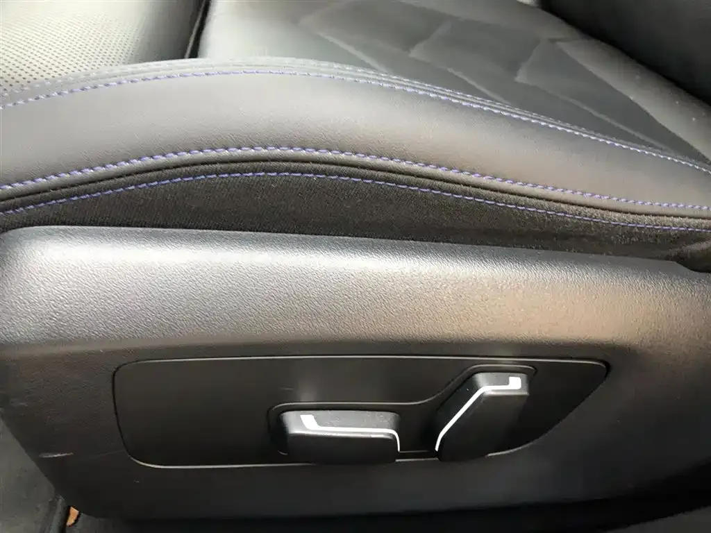 BMW i5 M60 2024 из CN, фото 10