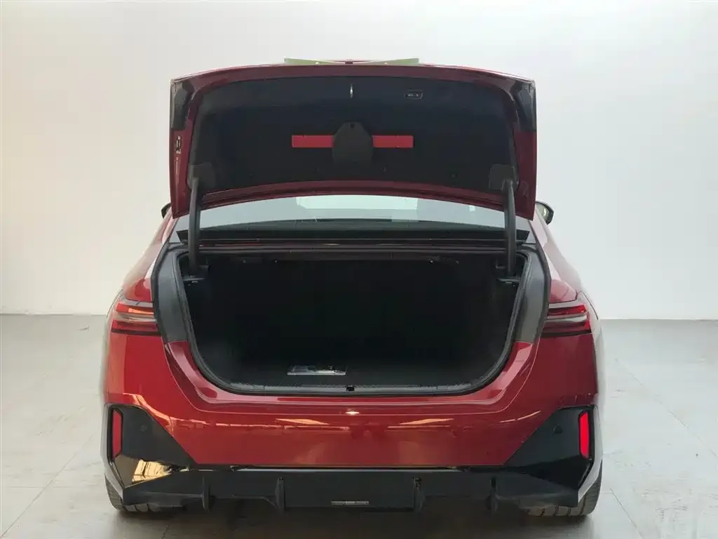 BMW i5 M60 2024 из CN, фото 6