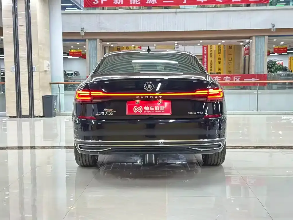 Volkswagen Passat 2025 из CN, фото 4