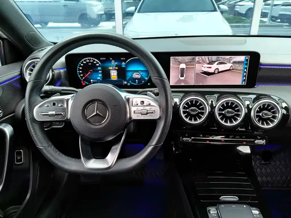 Mercedes-Benz A-Class 2023 из CN, фото 5