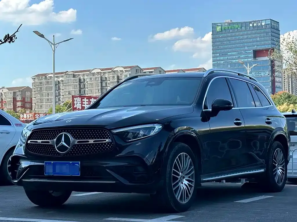 Mercedes-Benz GLC 2023 из CN, фото 1