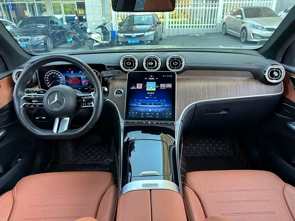 Mercedes-Benz GLC 2023 из CN, фото 5