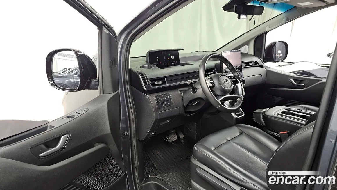 Hyundai Staria 2023 из KR, фото 10