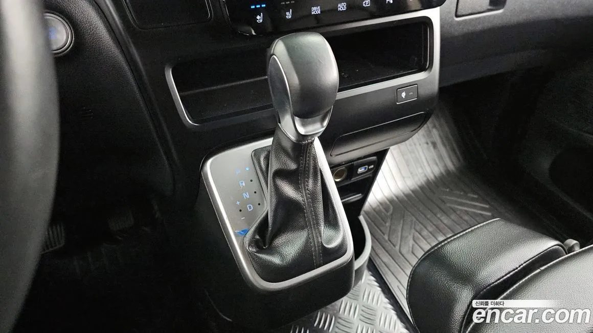 Hyundai Staria 2023 из KR, фото 9