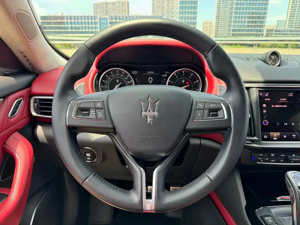 Maserati Levante 2022 из CN, фото 10