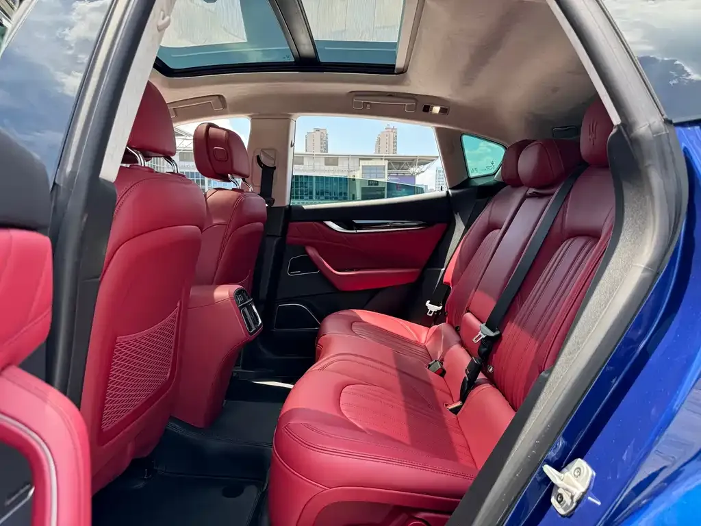 Maserati Levante 2022 из CN, фото 6