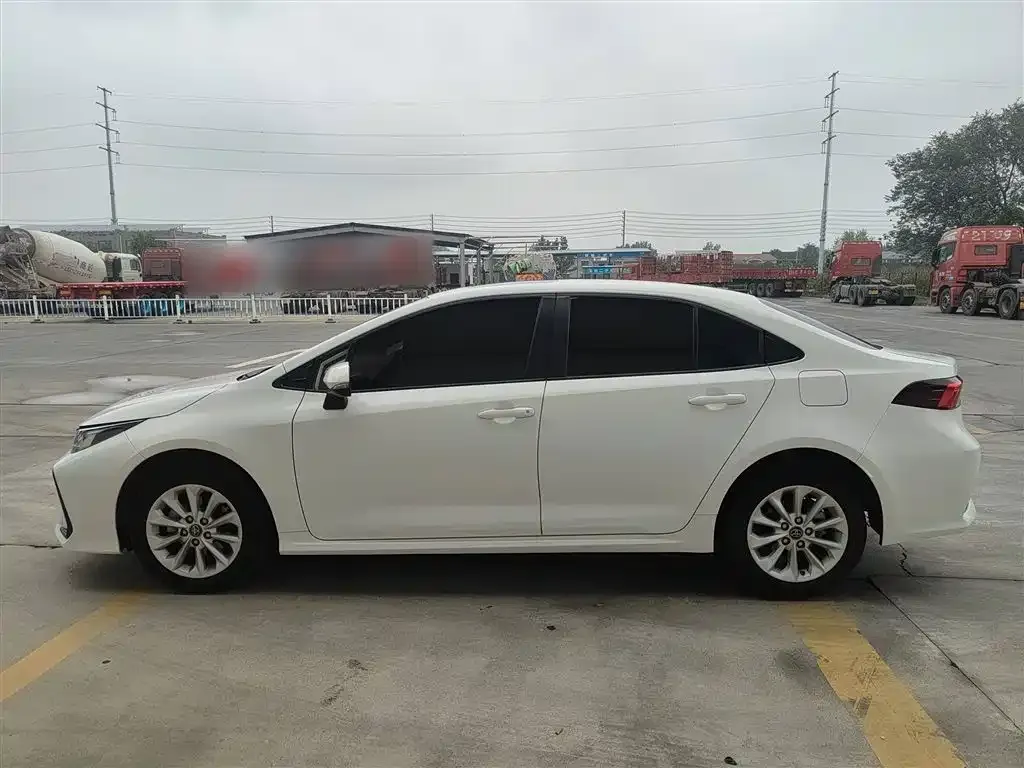 Toyota Corolla 2022 из CN, фото 8
