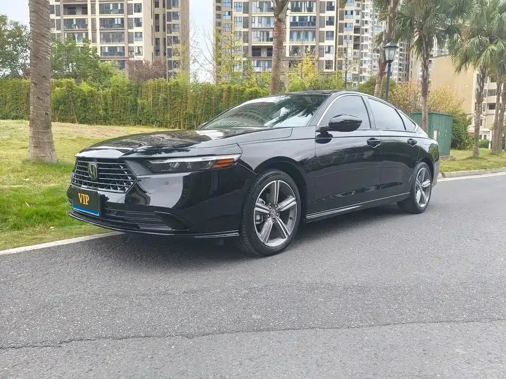 Honda Accord 2023 из CN, фото 2