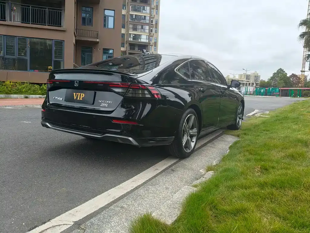 Honda Accord 2023 из CN, фото 8
