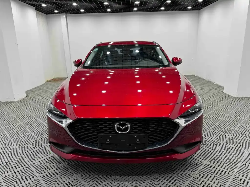 Mazda 3 Axela 2021 из CN, фото 2