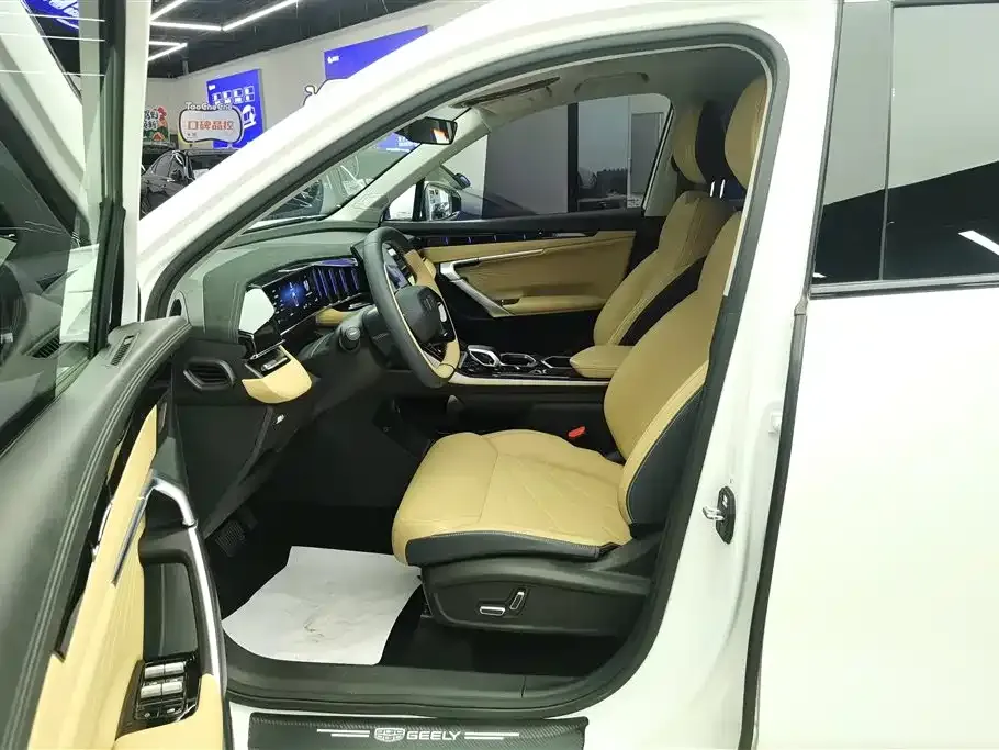 Geely Boyue L 2023 из CN, фото 9