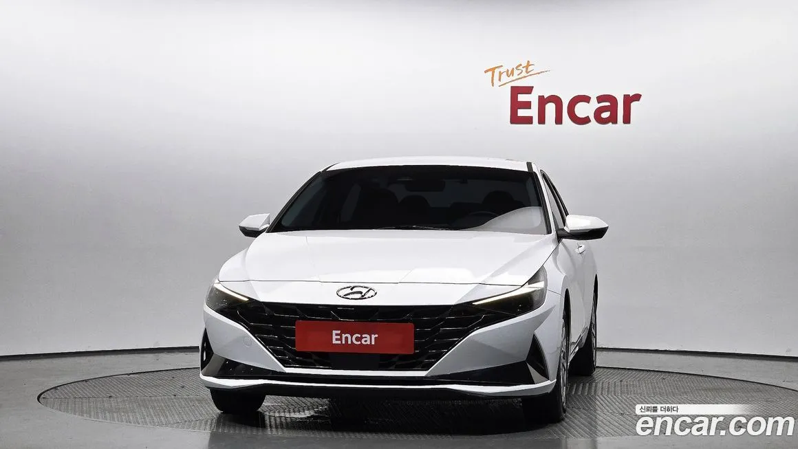 Hyundai AVANTE 2022 из KR, фото 3