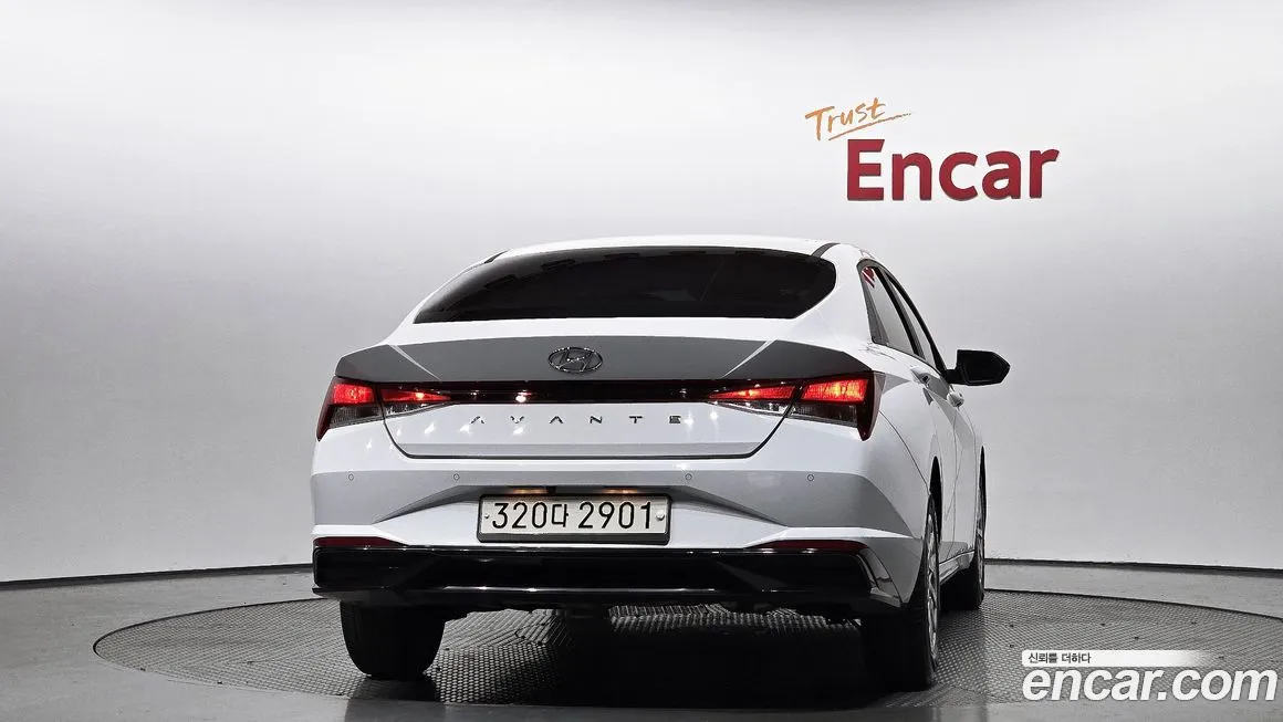 Hyundai AVANTE 2022 из KR, фото 4