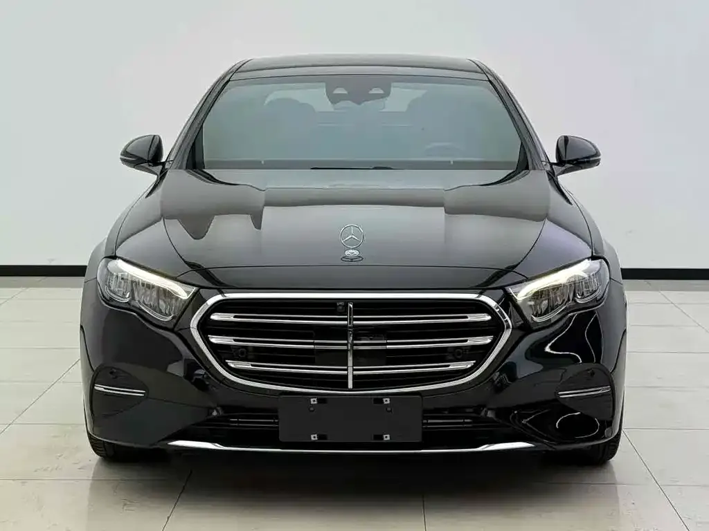 Mercedes-Benz E-Class 2025 из CN, фото 3