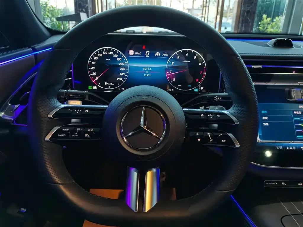 Mercedes-Benz E-Class 2024 из CN, фото 7