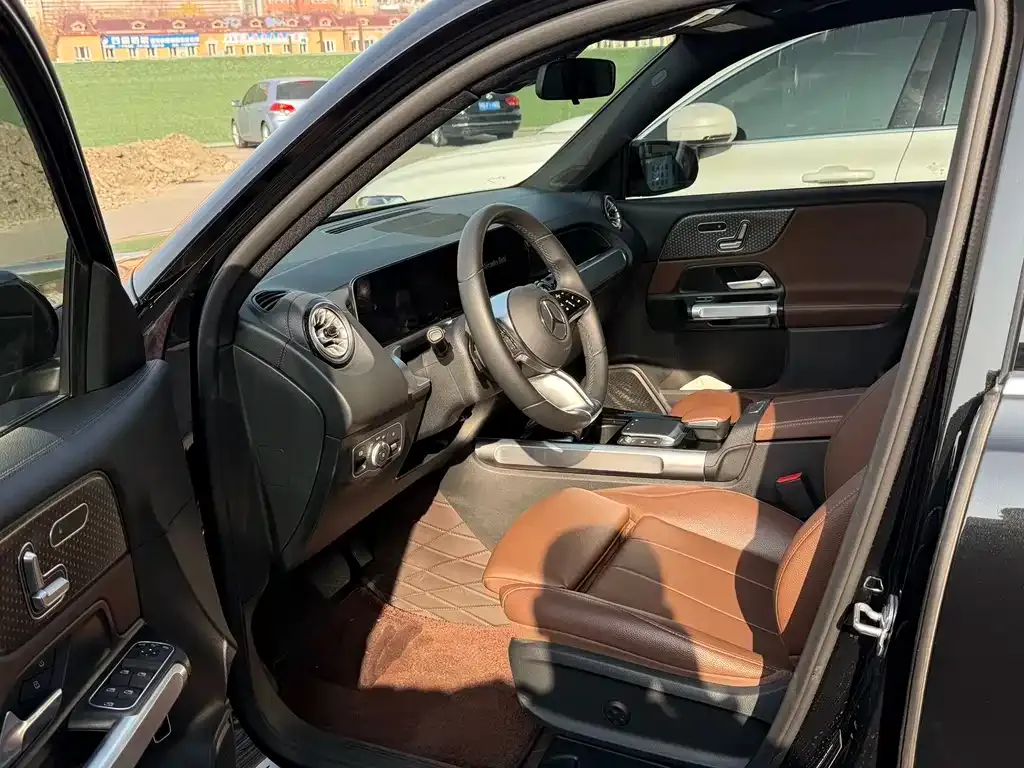 Mercedes-Benz GLB 2024 из CN, фото 3