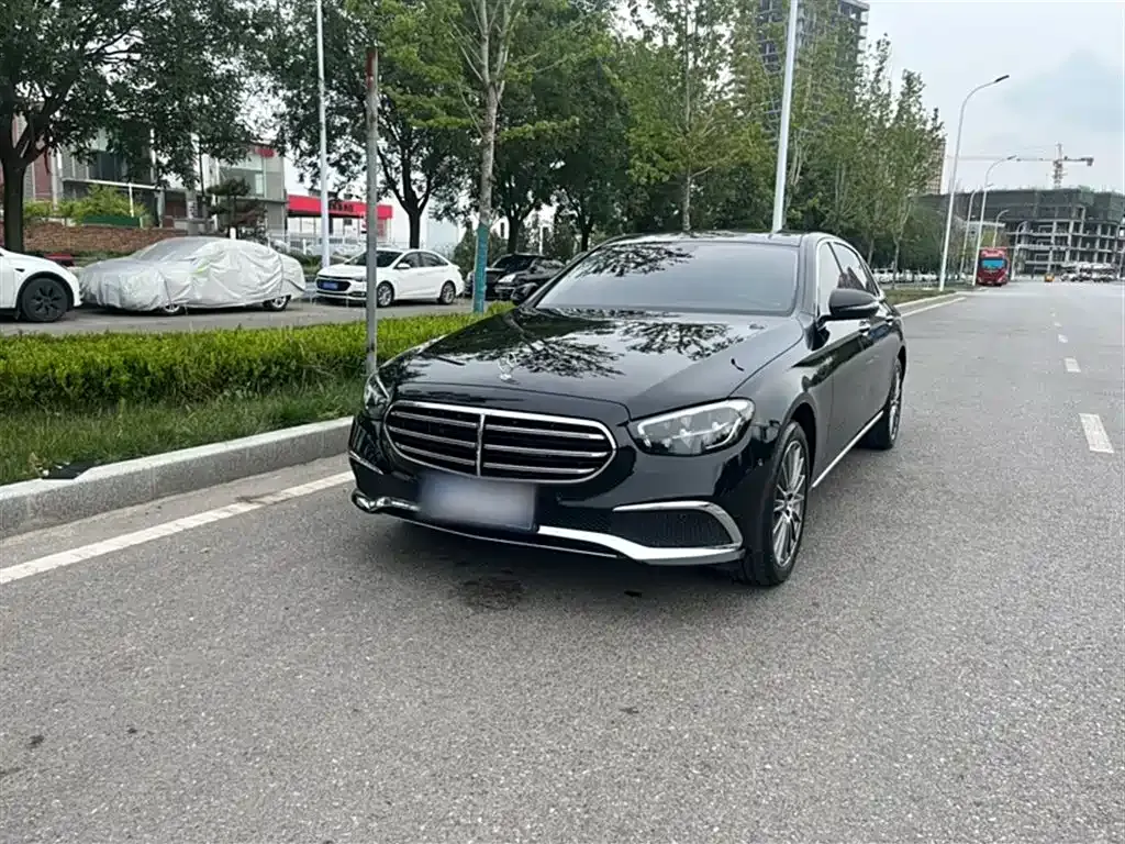 Mercedes-Benz E-Class 2023 из CN, фото 1