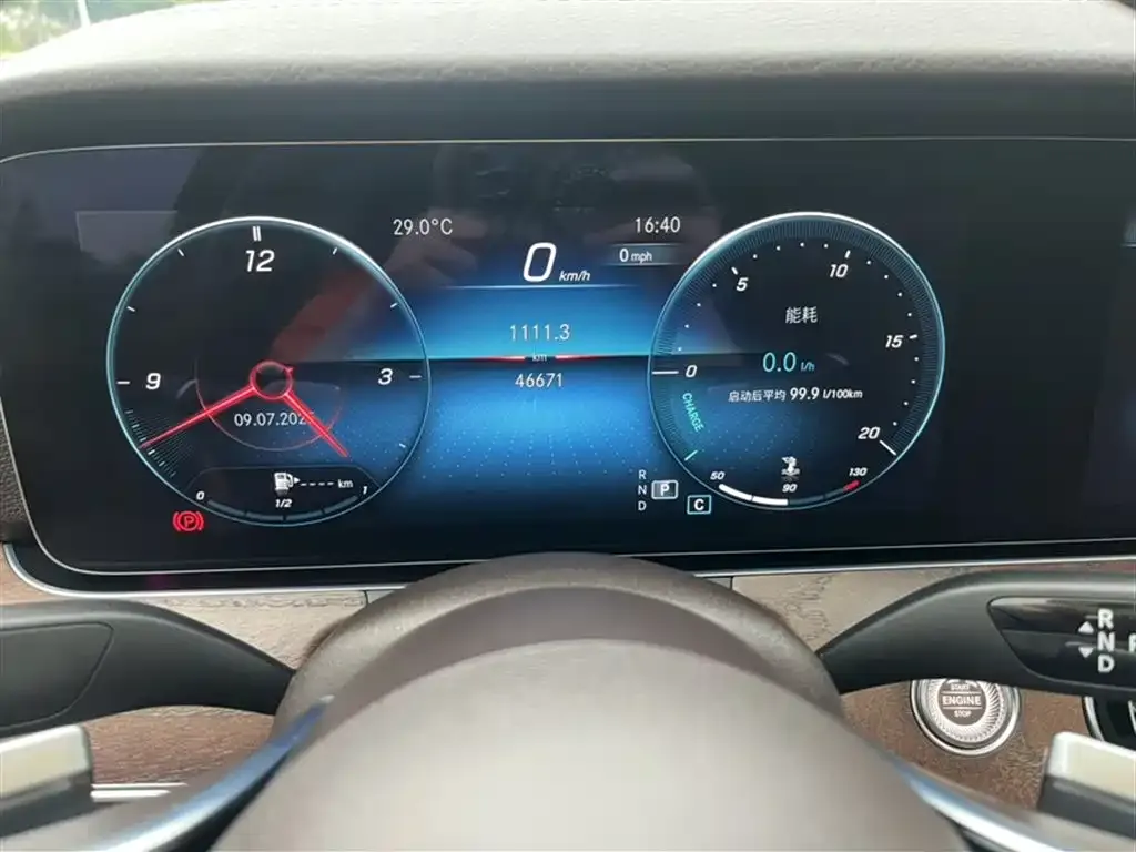 Mercedes-Benz E-Class 2023 из CN, фото 6