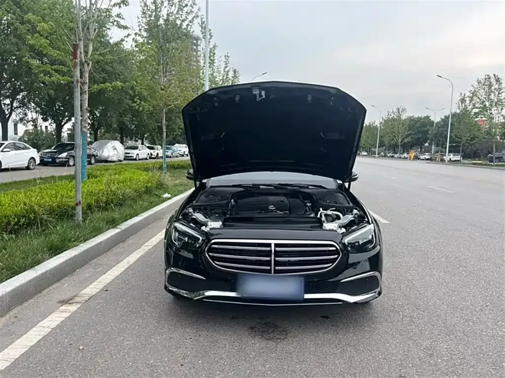 Mercedes-Benz E-Class 2023 из CN, фото 7