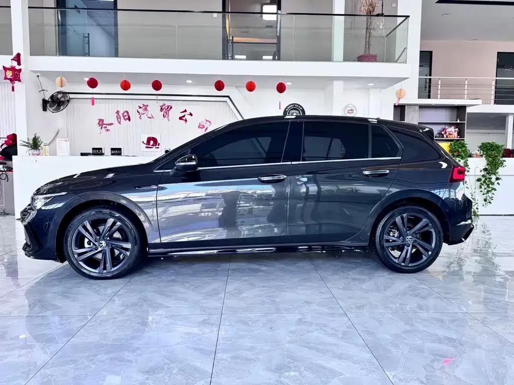 Volkswagen Golf 2021 из CN, фото 3