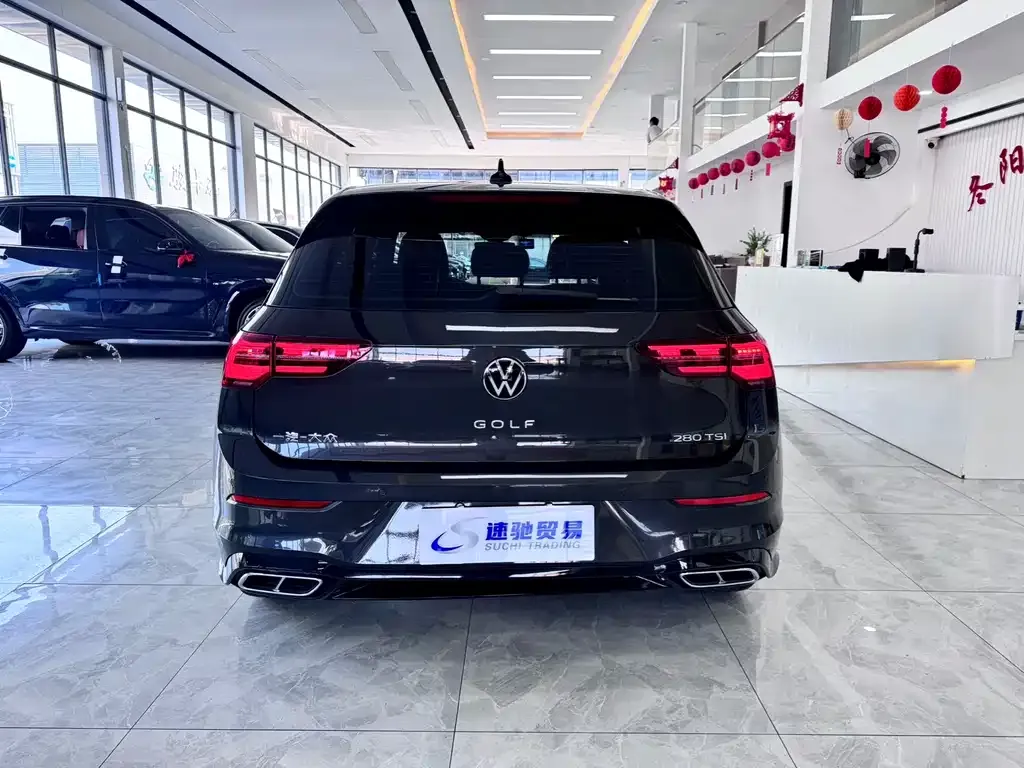 Volkswagen Golf 2021 из CN, фото 4
