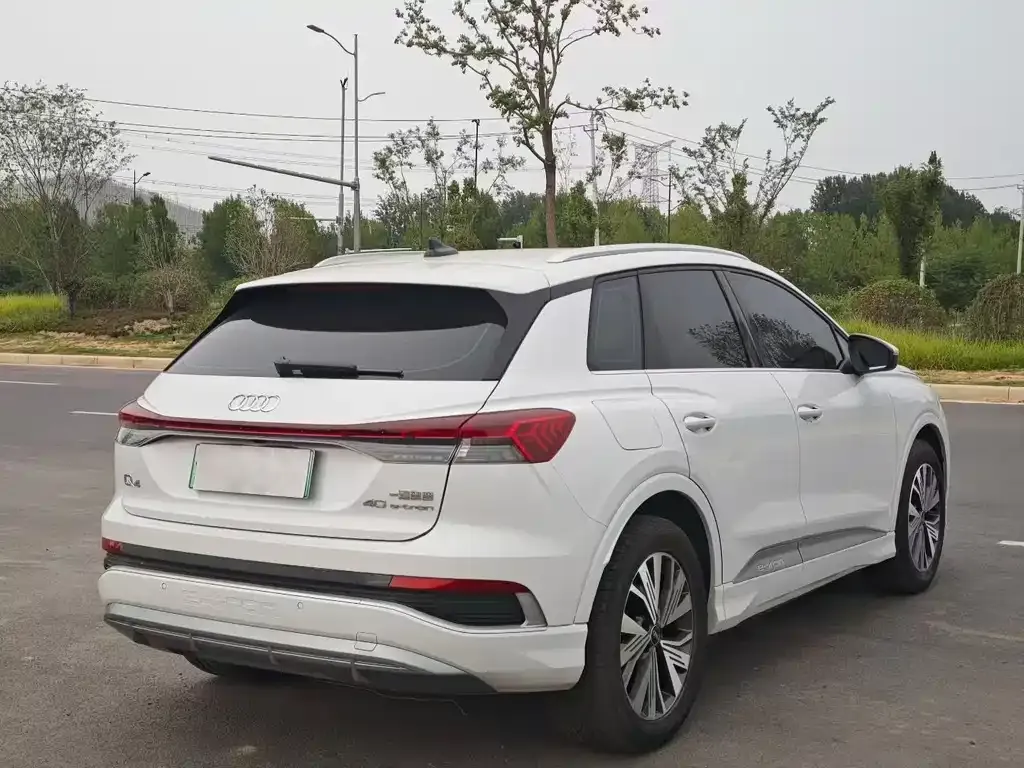 Audi Q4 e-tron 2023 из CN, фото 9