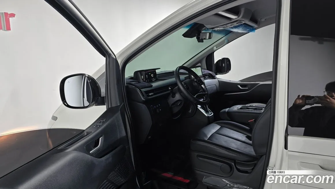 Hyundai Staria 2025 из KR, фото 10
