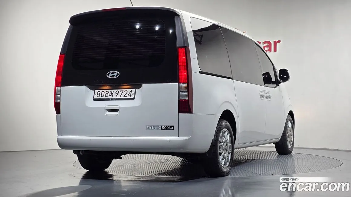 Hyundai Staria 2025 из KR, фото 2