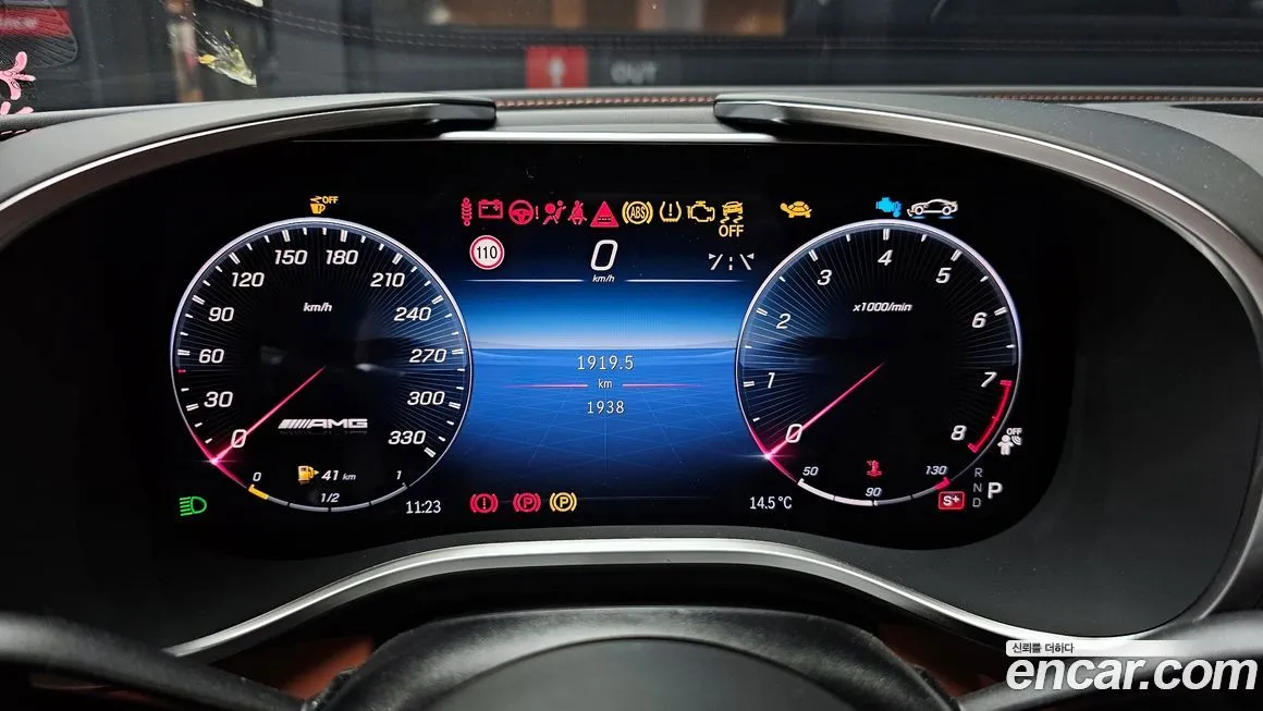 Mercedes-Benz AMG GT 2025 из KR, фото 8