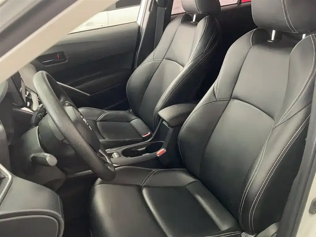 Toyota Frontlander 2023 из CN, фото 10