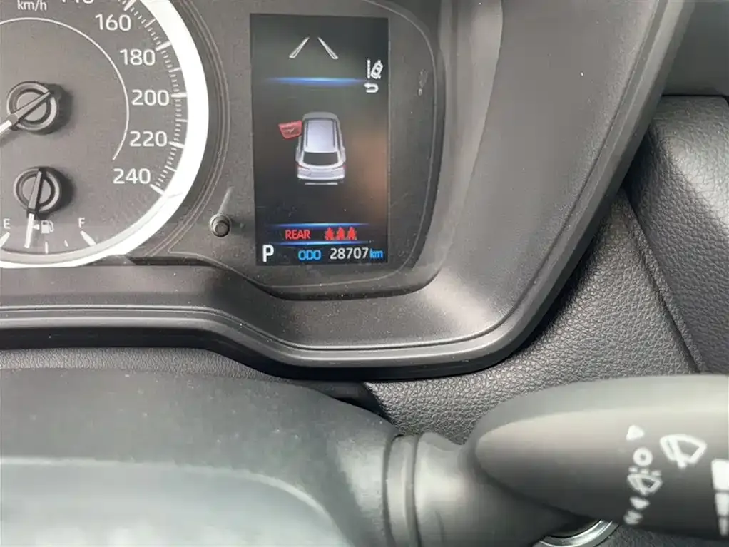 Toyota Frontlander 2023 из CN, фото 5